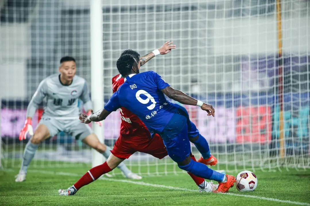 لاعب الأهلي السابق البرازيلينجوم برازيليون أبهروا الجماهير المصرية