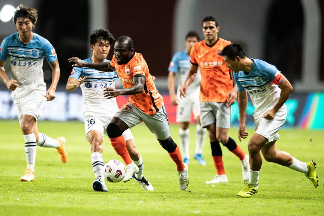 قرعة دوري أبطال أوروبا 2025 مباشر الانكل ما تريد معرفته عن الحدث الكروي الأهم
