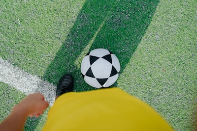 نتائج مباريات اليوم الدوري الانجليزي مباشرتحديثات حية وأهداف مثيرة